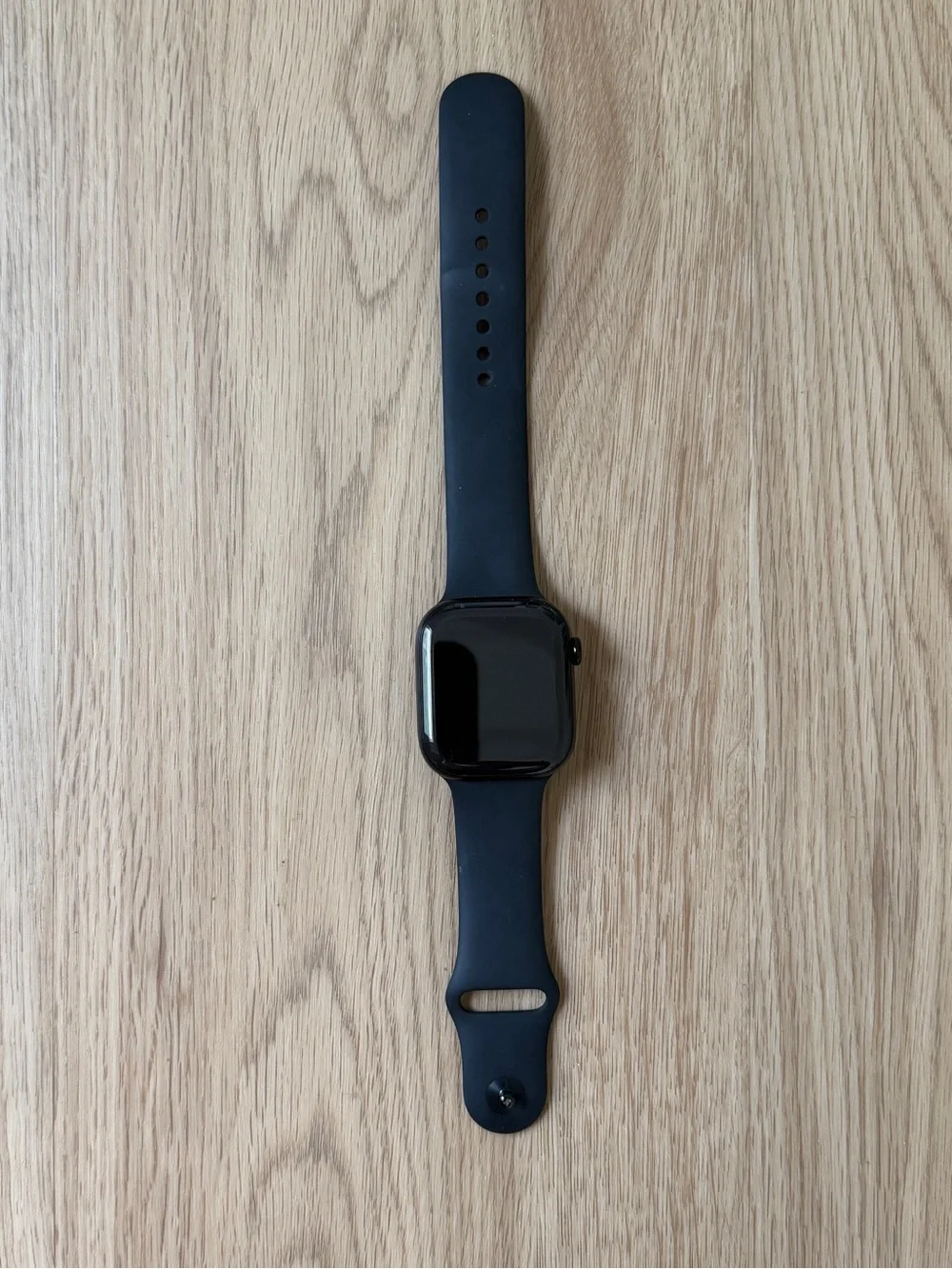Apple Black Smartwatch with Black Silicone Band